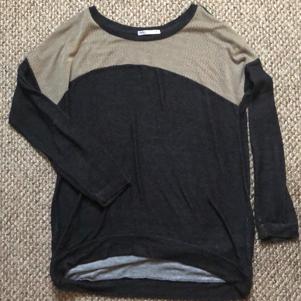 Long sleeve blouse